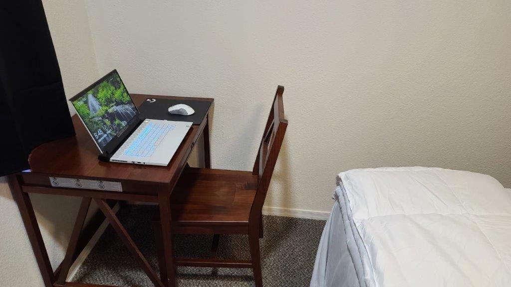 069A The Grand Canyon Getaway Suite With Kitchenette Sleeps 4 瓦莱 外观 照片