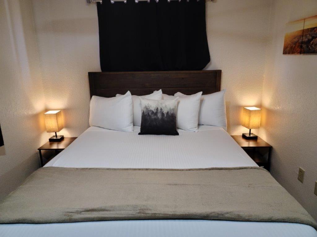 069A The Grand Canyon Getaway Suite With Kitchenette Sleeps 4 瓦莱 外观 照片